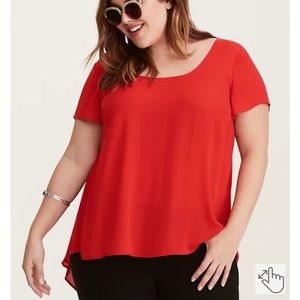 GEORGETTE HI-LO INSET TOP Red in Size 1
